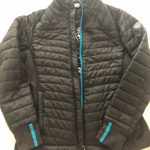 Womens Black slim fit Ariat jacket- Sz medium very good condition